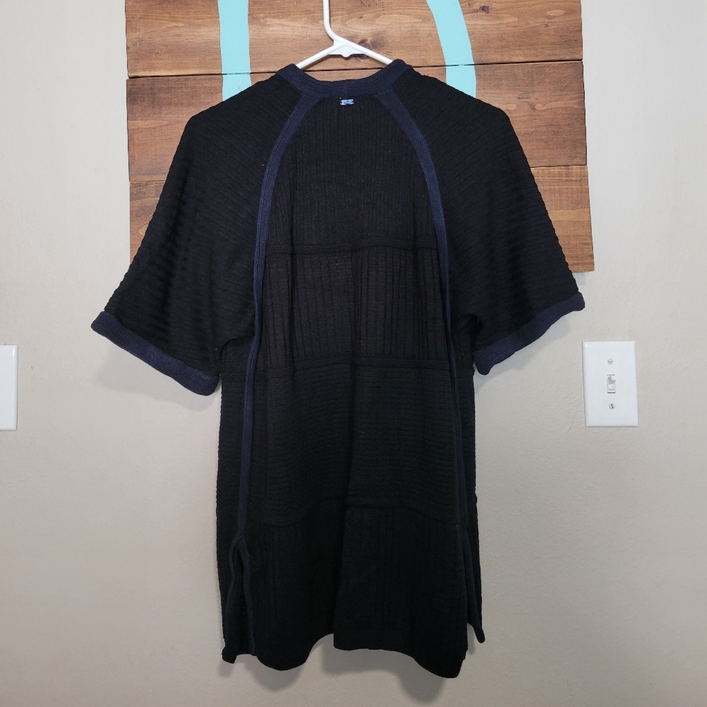 ST. John Black Knit Open Cardigan Size Small - Picture 2 of 8